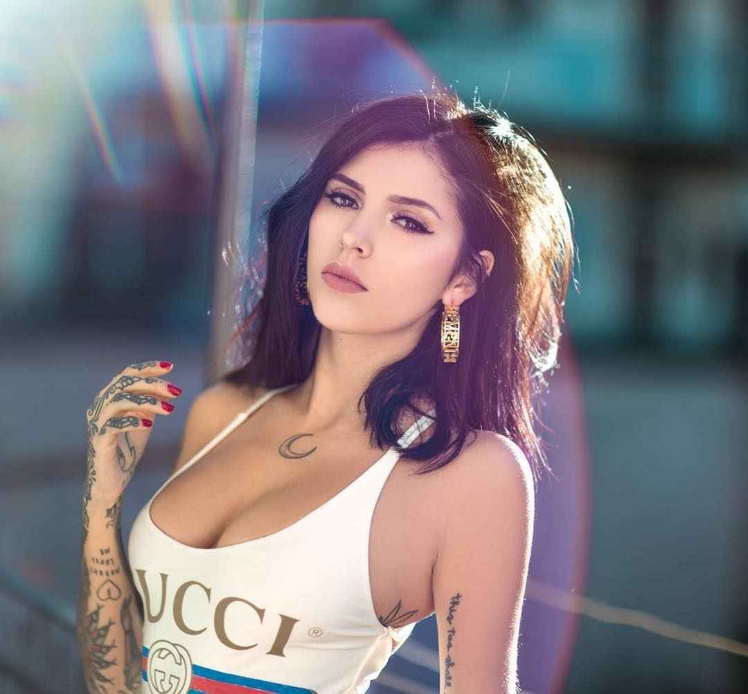 Tattooed model Sarah Calixto , alternative photo model, tattooed girl | Columbia