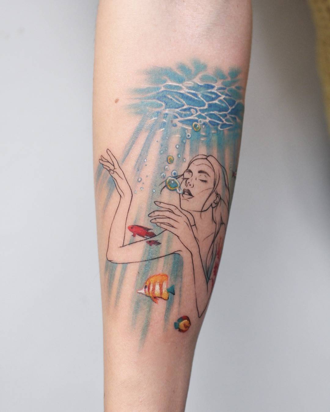 Tattoo artist Deborah Genchi, authors style color watercolor surrealistic tattoo | Bari, Italy