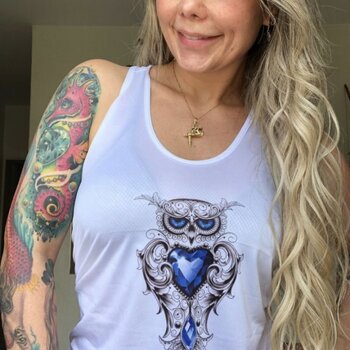 Tattoo artist Karlla mendes 