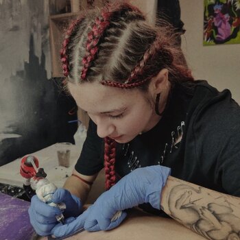 Tattoo artist Mariya Koblyakova