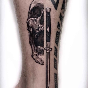 tattoo #9633 | Tattoo Artist Varo Tattooer