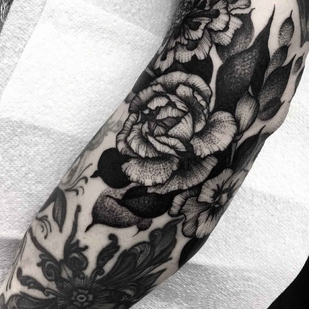 tattoo #8989 | Tattoo Artist Kelly Violet