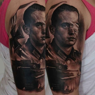 tattoo #8190 | Tattoo Artist Den Yakovlev