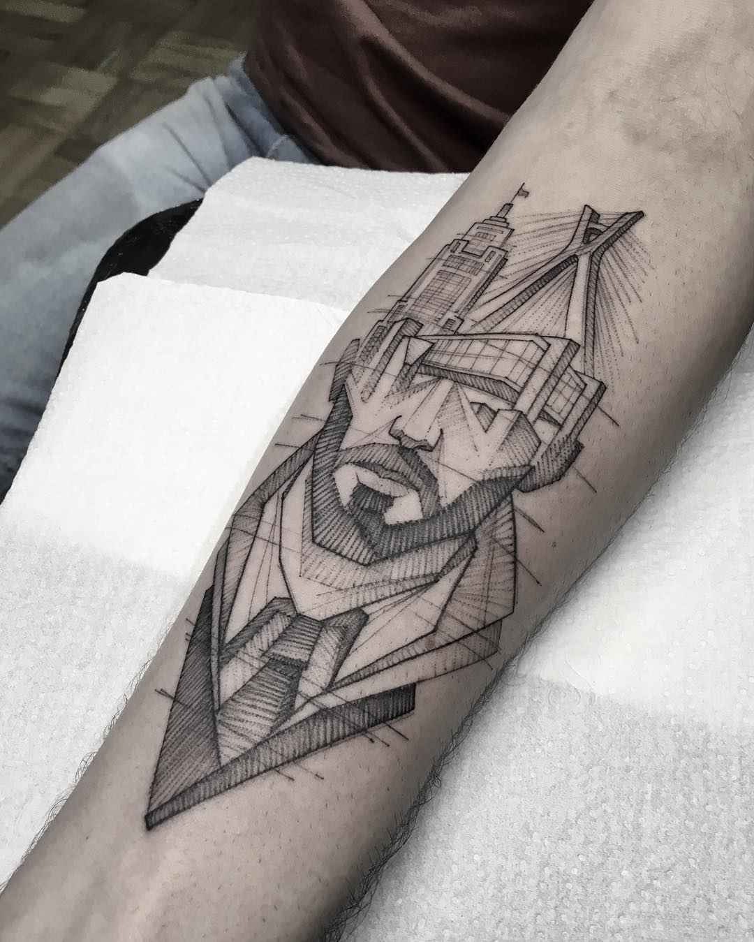 Tattoo artist William Marin thin black tattoo , graphic, linework, minimalism | Brazil