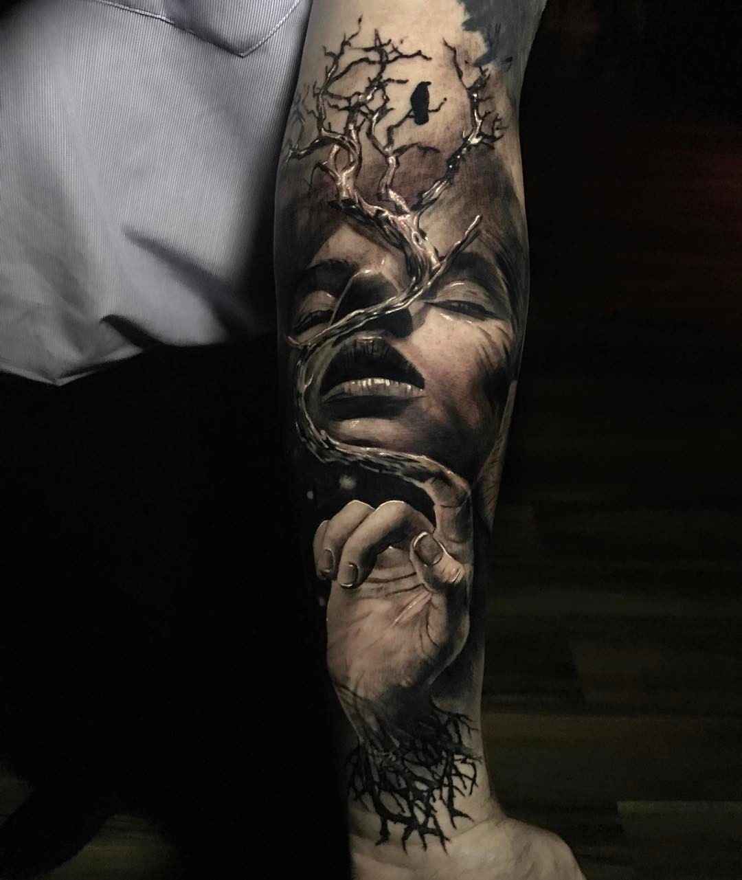 Tattoo artist Jak Connolly color and black&grey authors style tattoo realism | UK