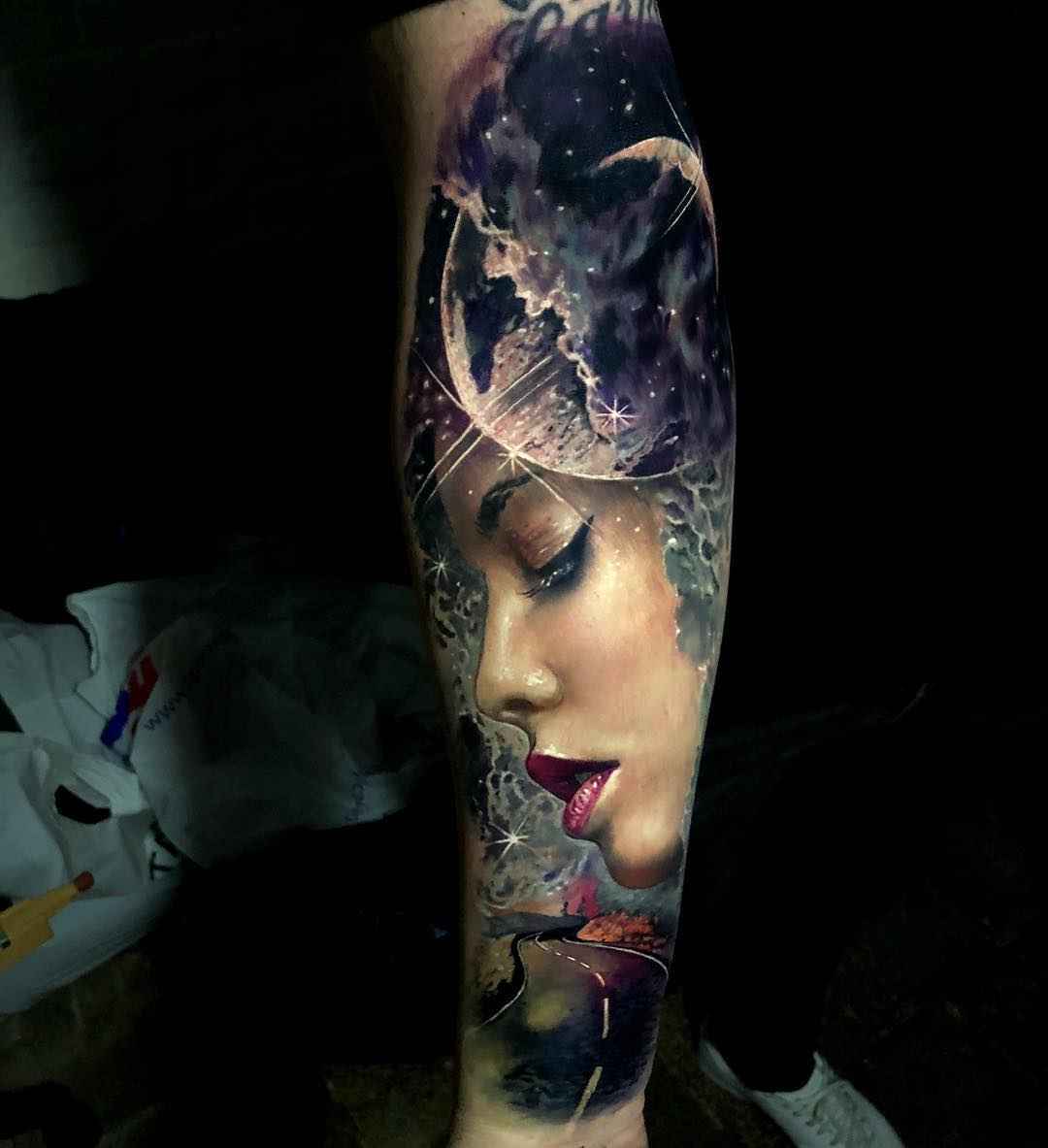 Tattoo artist Jak Connolly color and black&grey authors style tattoo realism | UK