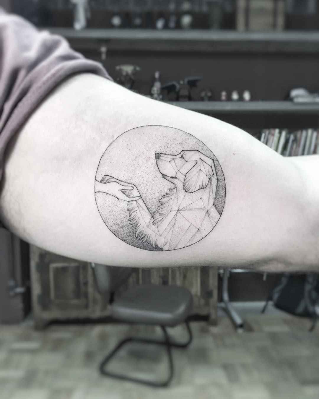 Tattoo artist William Marin thin black tattoo , graphic, linework, minimalism | Brazil