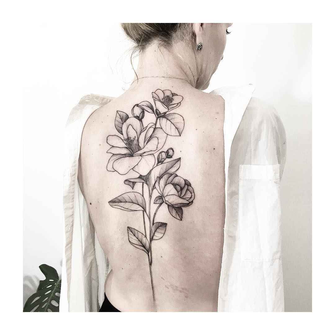 Tattoo artist Vlada Shevchenko , light black tattoo in authors style , linewok, minimalism | Kiev, Ukraine