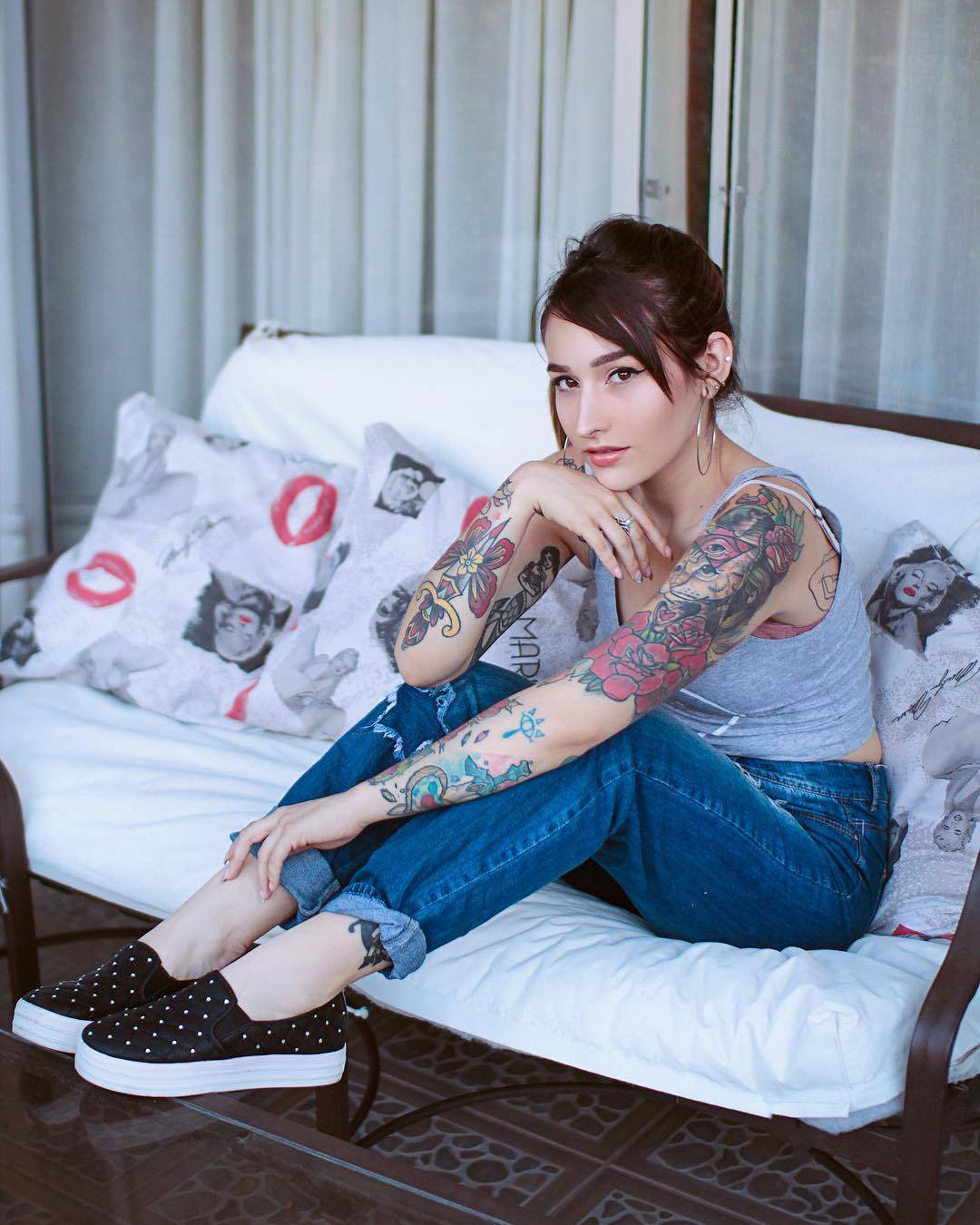 Tattooed model Mica, alternative photo instagram model, girl with tattoo 