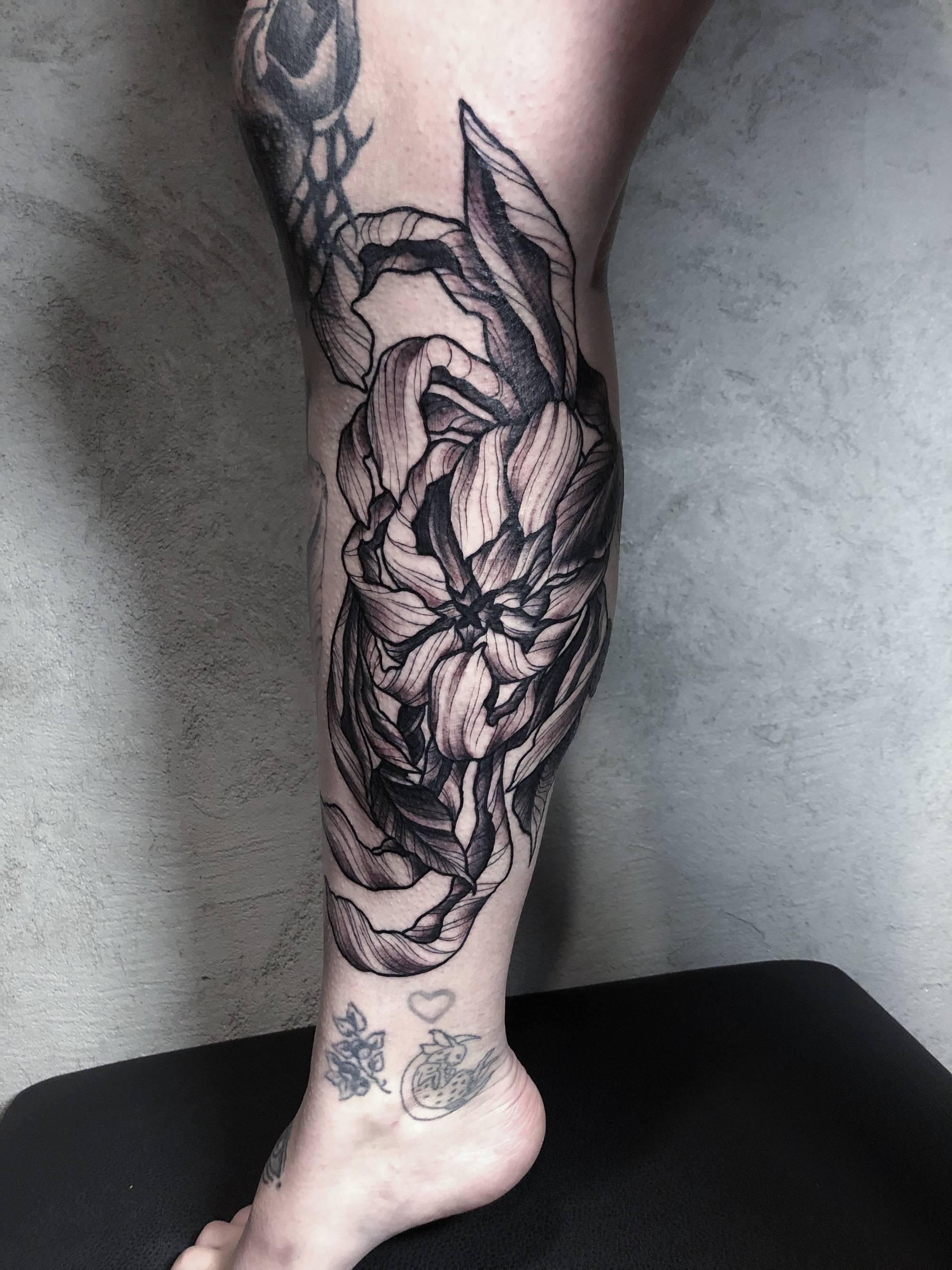 Tattoo artist Sasha Kot, black authors graphic tattoo | Vologda, Russia