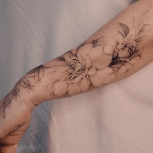 Female Black Botanical tattoo on Forearm #35521 | Tattoo Artist Karolina Szymańska