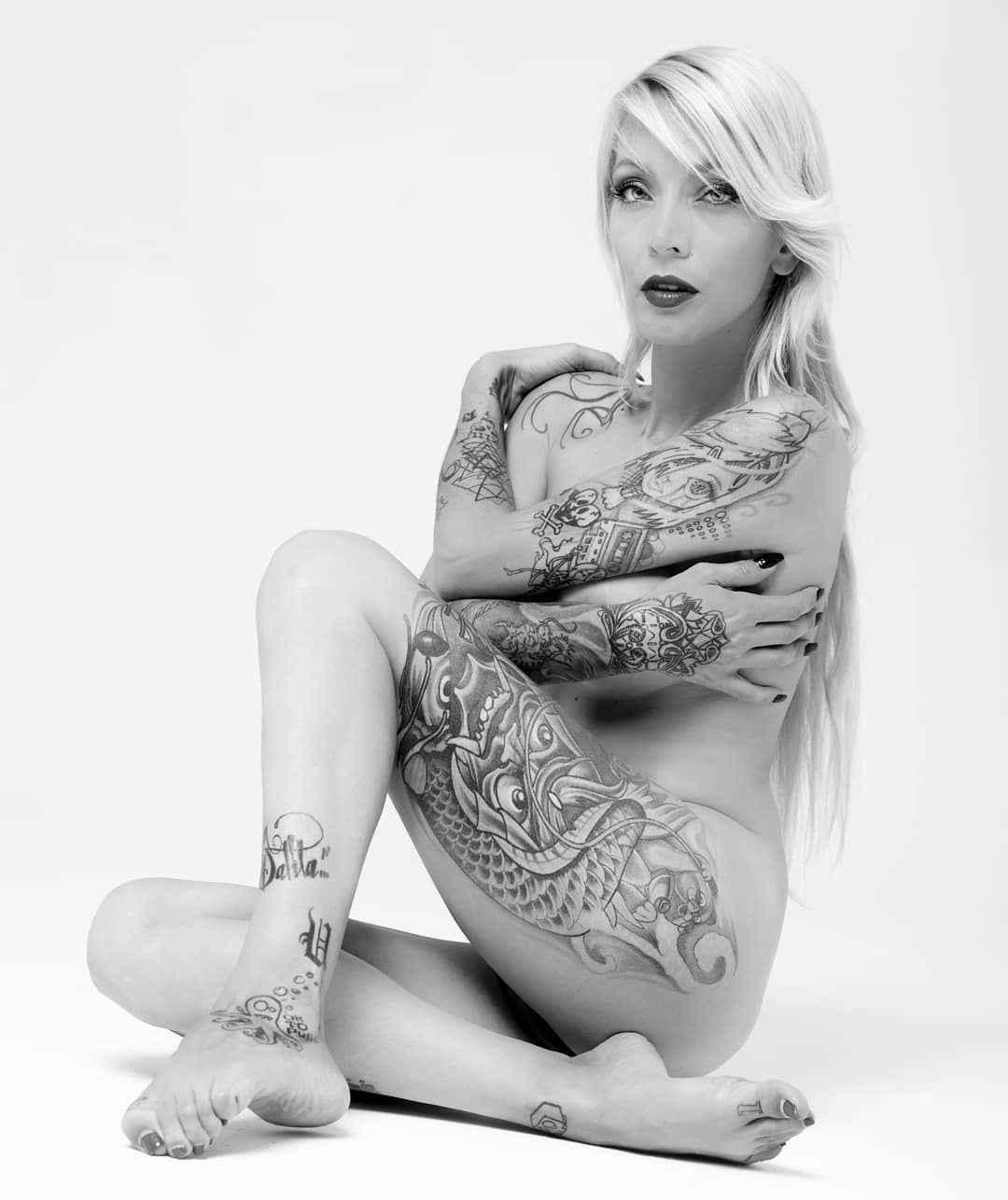 Tattoo模型13Manias，另类摄影模特，纹身女孩 | 西班牙