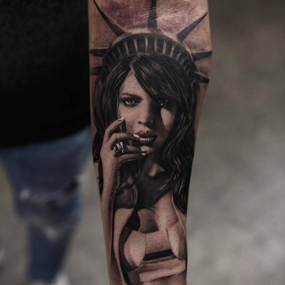 Tattoo artist Anatole, black and grey realistic tattoo, Bang Bang New York| USA