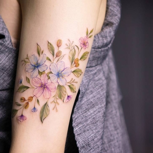 Female Color Botanical tattoo on Shoulder #29779 | Tattoo Artist Silo