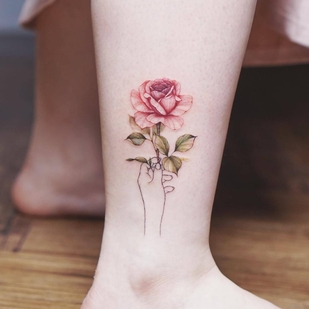 Female Color Botanical tattoo on Leg #29763 | Tattoo Artist Silo