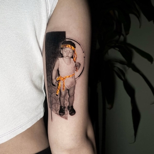 Female Black and Grey Micro realism tattoo on Shoulder #39398 | Tattoo Artist Kirill Antique