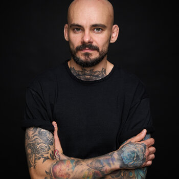 Tattoo artist Lucian Tatar
