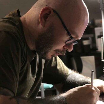 Tattoo artist Roman Lemeh