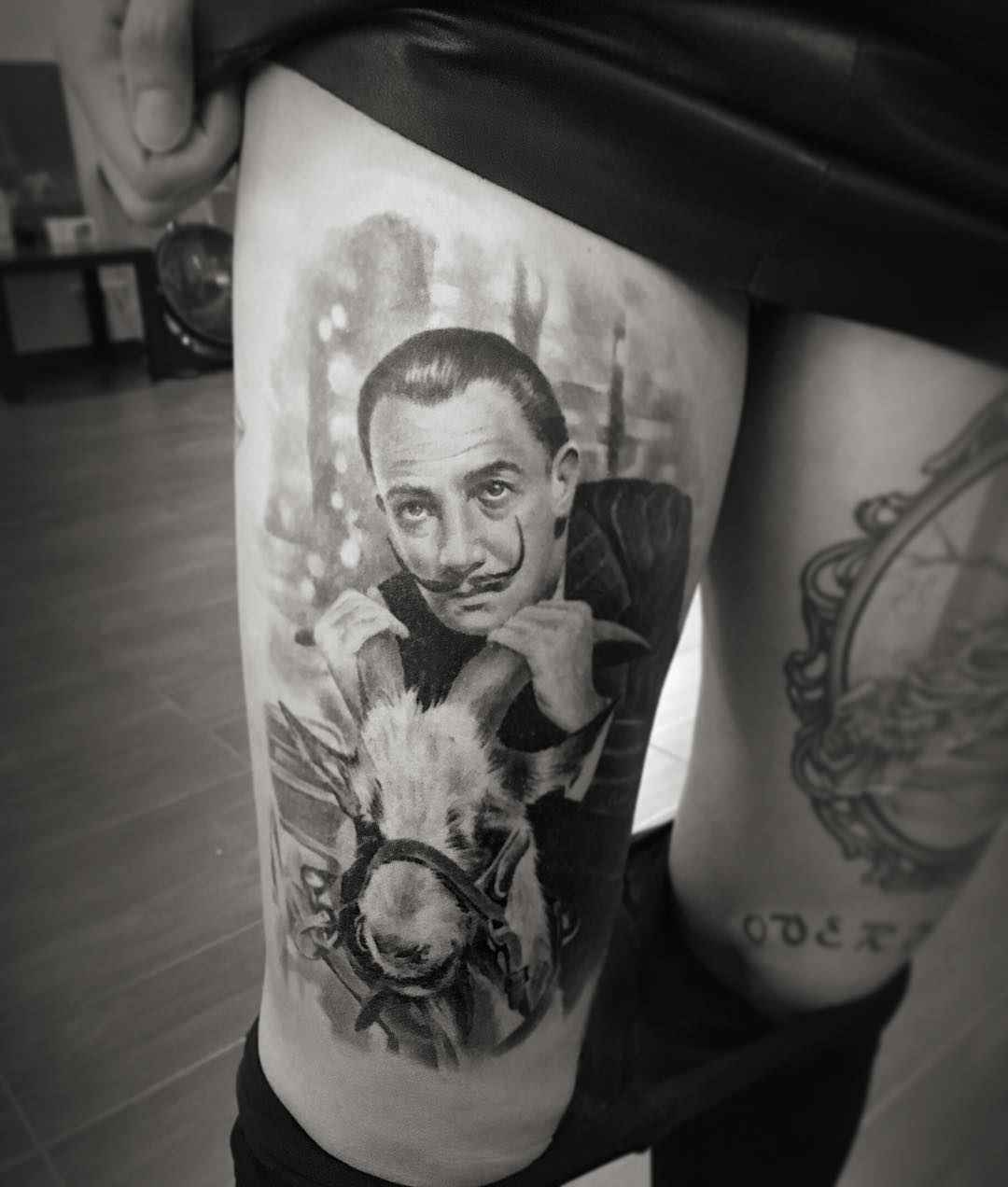 Tattoo artist Zinaida Pasko color and black and grey portrait realism, minimalism | Moscow, Russia  