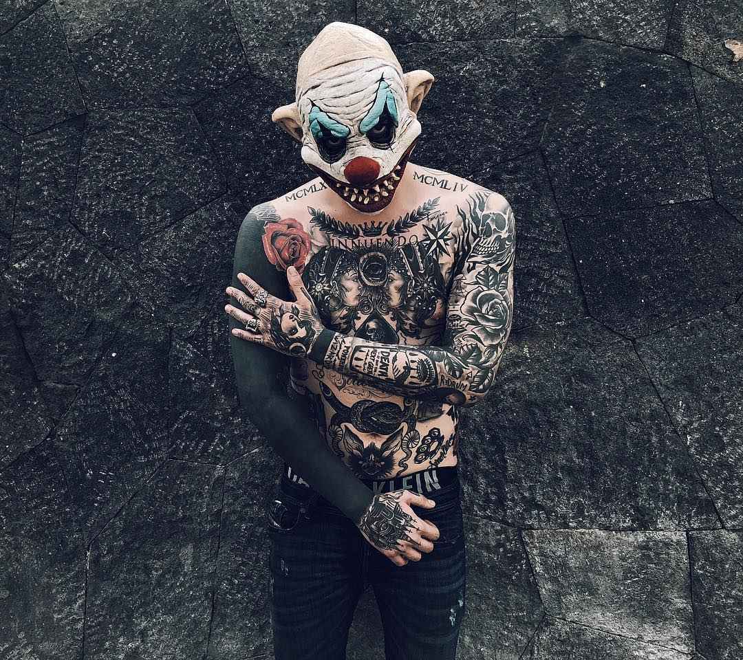 纹身模特约瑟·普拉格，男性另类摄影模特，纹身男子 | 美国