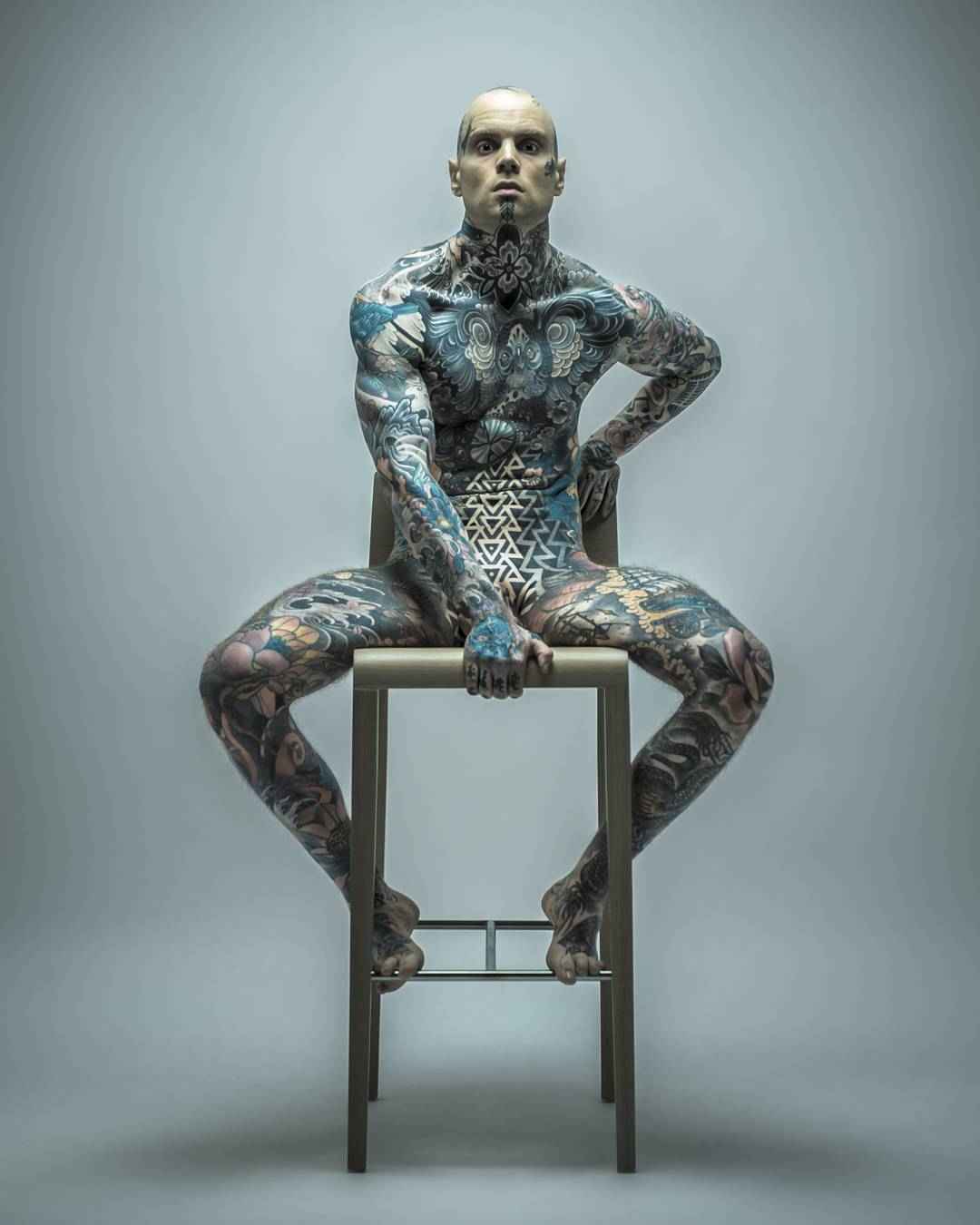 Tattoo model Sylvain Hélaine , male alternative fitness photo model, tattooed guys | France 