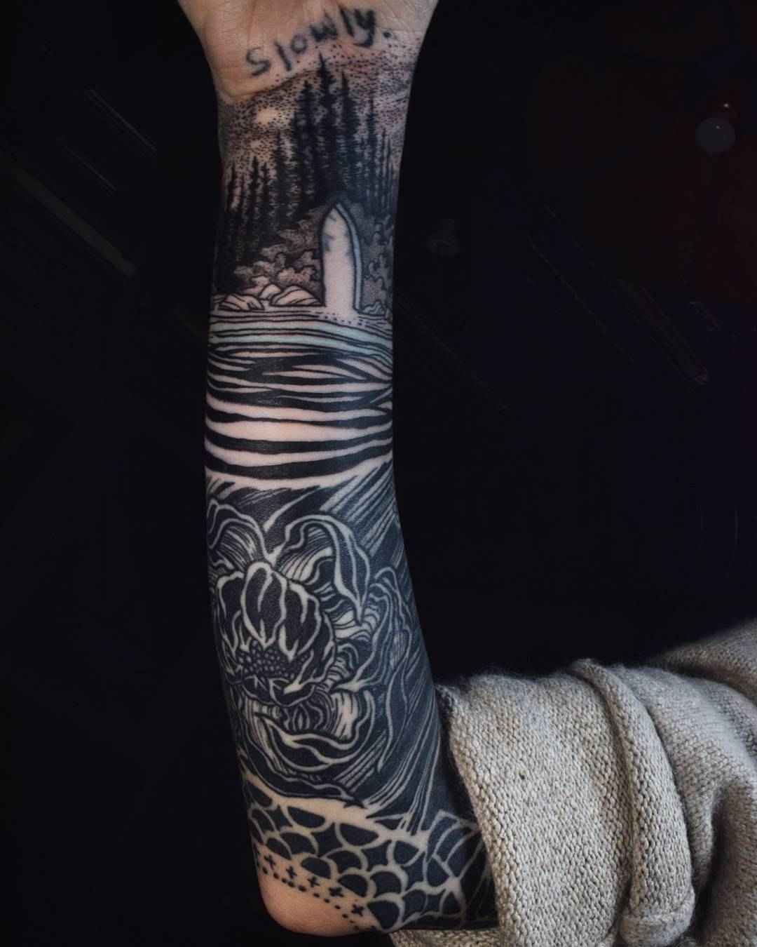 Tattoo artist Noel'le Longhaul (Loone) authors blackwork tattoo, witch, horror, etching, engraving | USA