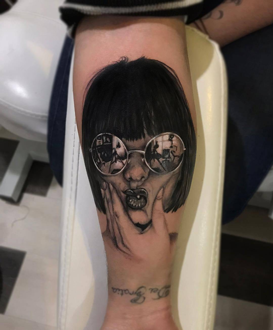 Tattoo artist Karen Tsvetnoy, color and black and grey realistic tattoo | Moscow, Russia