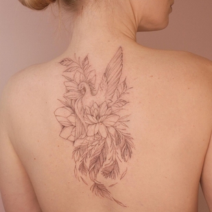 Female Black Fineline tattoo on Back #54102 | Tattoo Artist Anastasiya Kovyazina