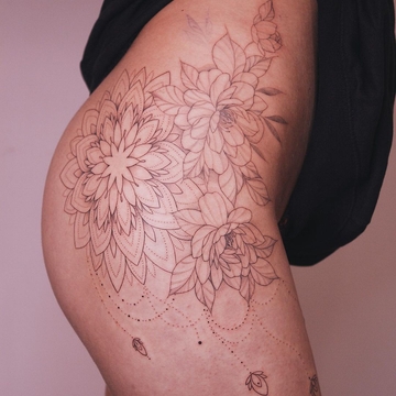Weightless fine line tattoos for girls by Anastasia Green