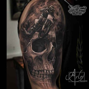 tattoo #557 | Tattoo Artist Arlo DiCristina