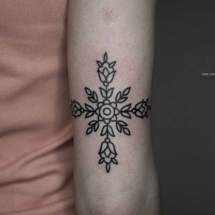 tattoo #10941 | Tattoo Artist Daria Sharova