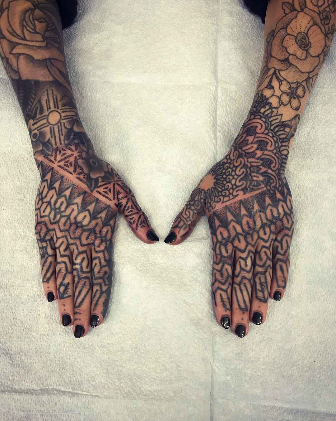 Tattoo artist Matt Black, black ornamental tattoo | USA