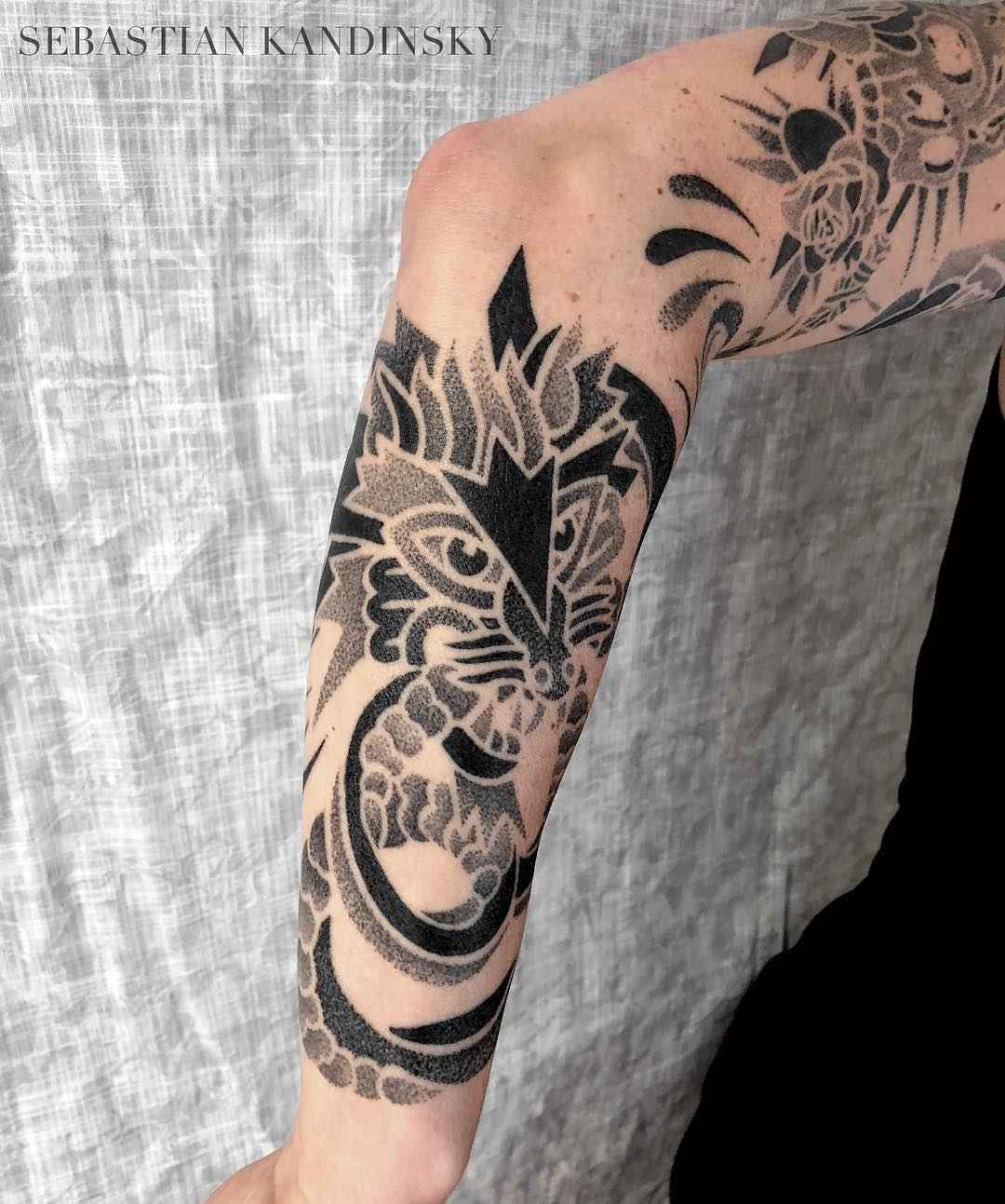 Tattoo artist Sebastian Kandinsky, authors style blackwork dotwork ornamental tattoo | United Kingdom
