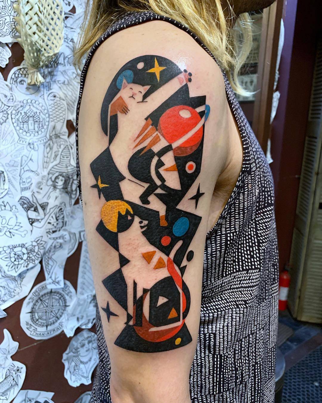Luca Font - colorful combines of cubism and primitive in tattoo