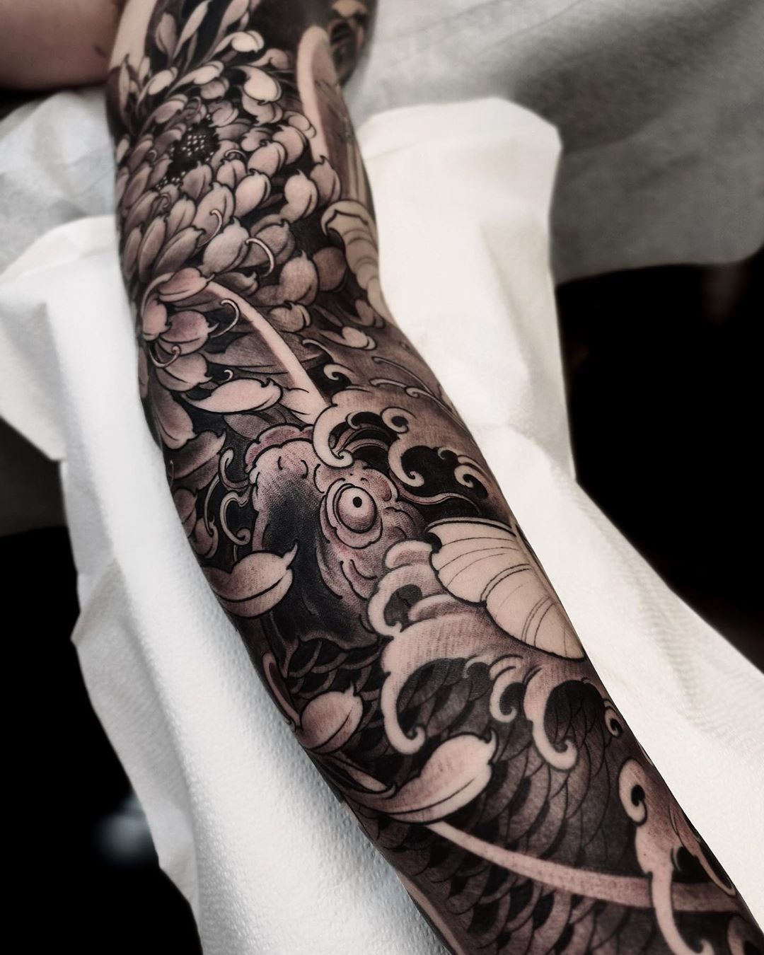 Japanese Ink on Instagram Incredible Japanese black and grey leg sleeve  tattoos by tristentattoo These are unreal irezumi legtattoo  japanesetattoo