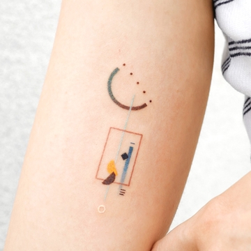 Abstract hand poke tattoos from Korean artist Basil