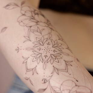 Female Black Fineline tattoo on Forearm #69652 | Tattoo Artist Anastasiya Kovyazina