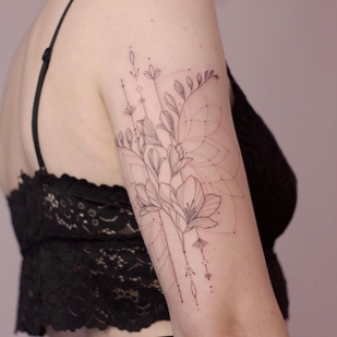 Female Black Fineline tattoo on Shoulder #69654 | Tattoo Artist Anastasiya Kovyazina