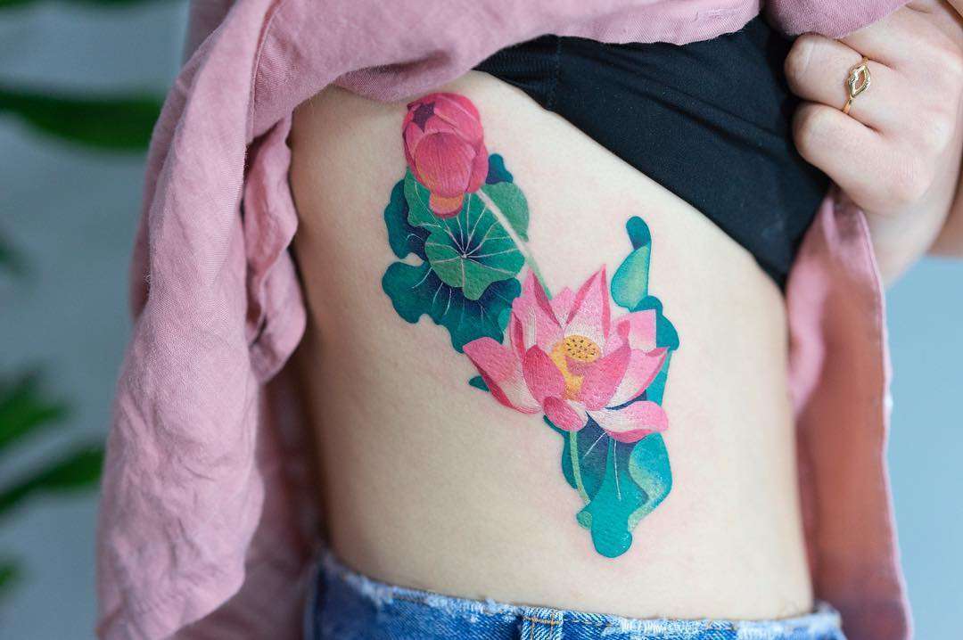 Tattoo artist Zihee , authors style color minimalistic realistic tattoo | Korea