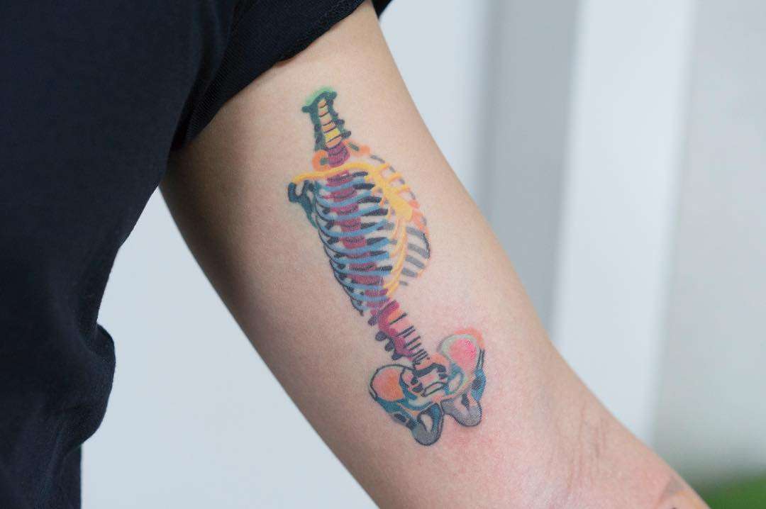 Tattoo artist Zihee , authors style color minimalistic realistic tattoo | Korea