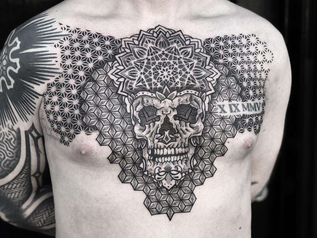 Tattoo artist Caco Menegaz, authors style blackwork ornamental tattoo | Brazil