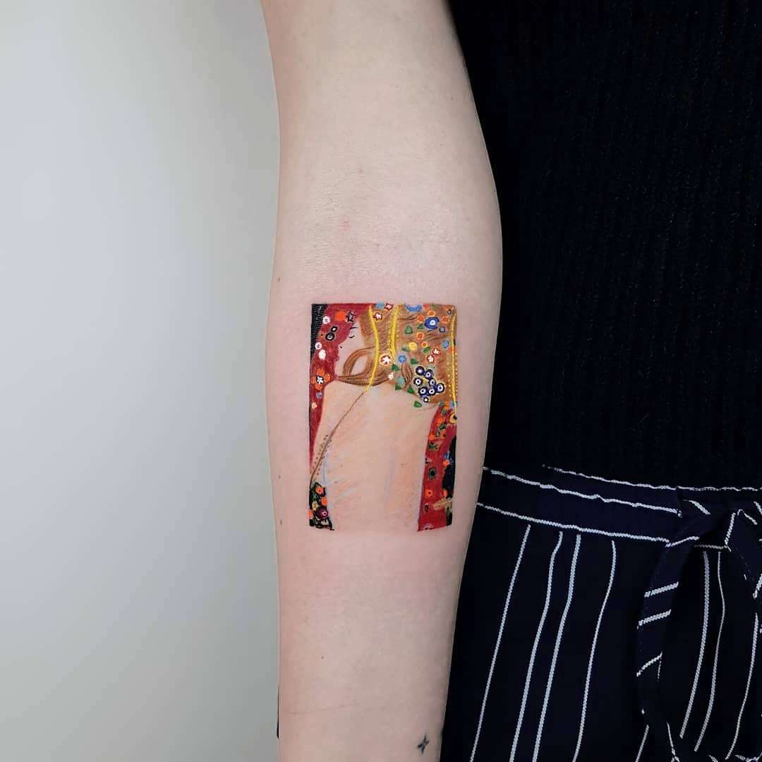 Tattoo artist Hakan Adik, authors style color and black watercolor minimalistic tattoo | Turkey