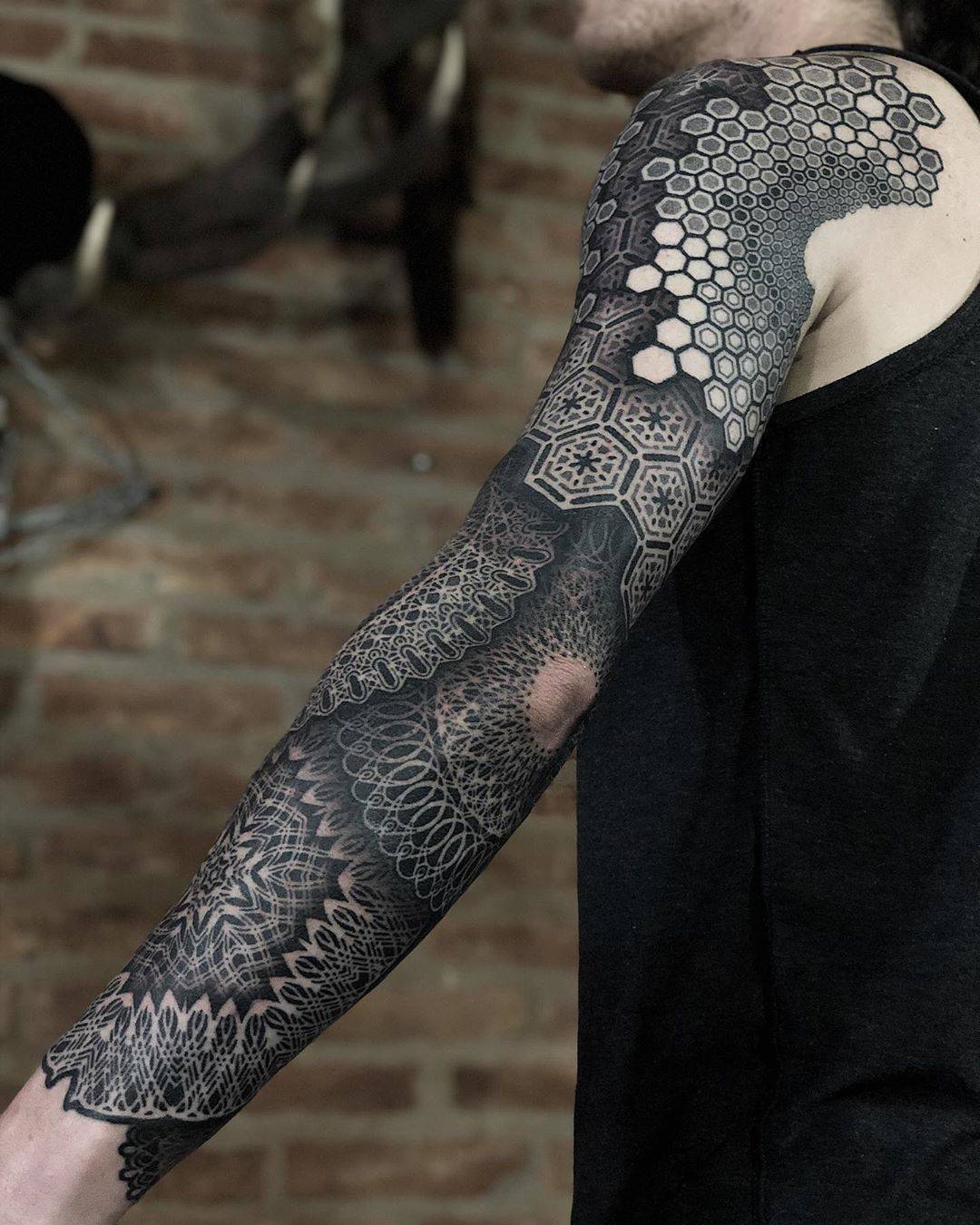 Eric Stricker gave me the most lit sleeve in Barcelona : r/tattoos