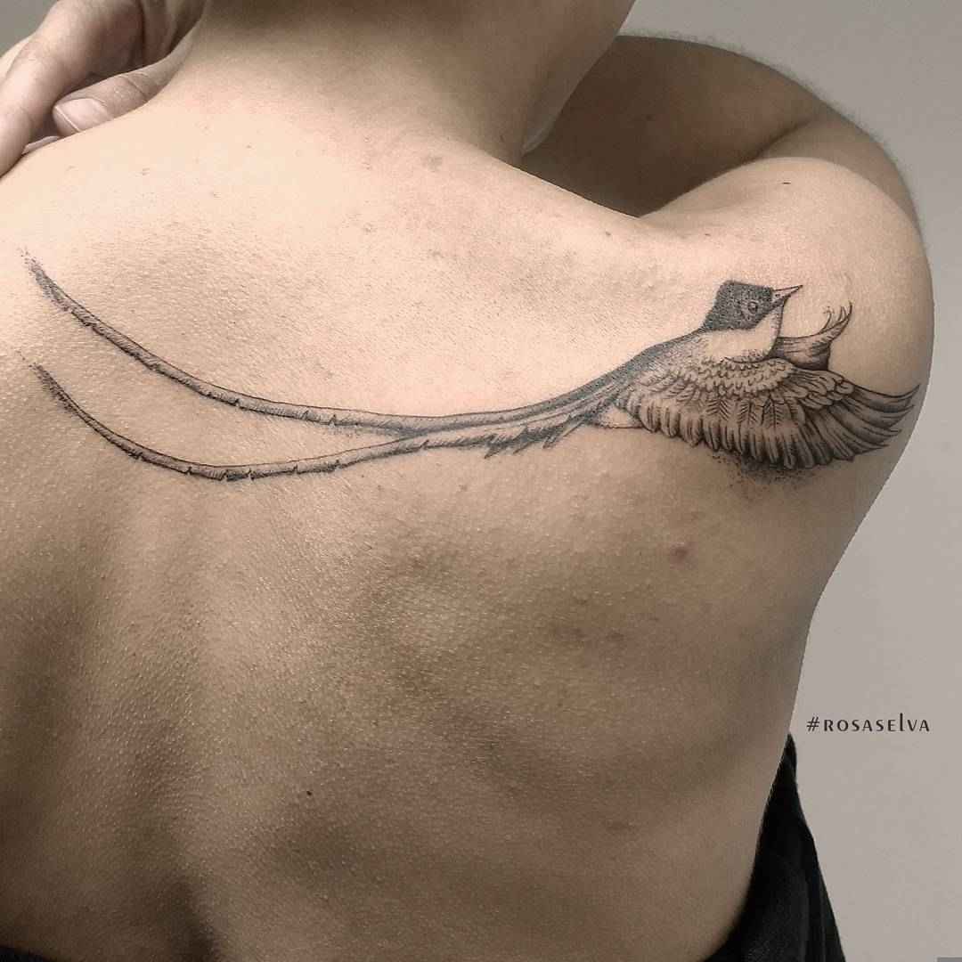 Тату мастер Rosa Selva черно-белая дотворк лайнворк татуировка | Tattoo artist Rosa Selva black dotwork linework tattoo