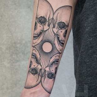 tattoo #22070 | Tattoo Artist Valentin Hirsch