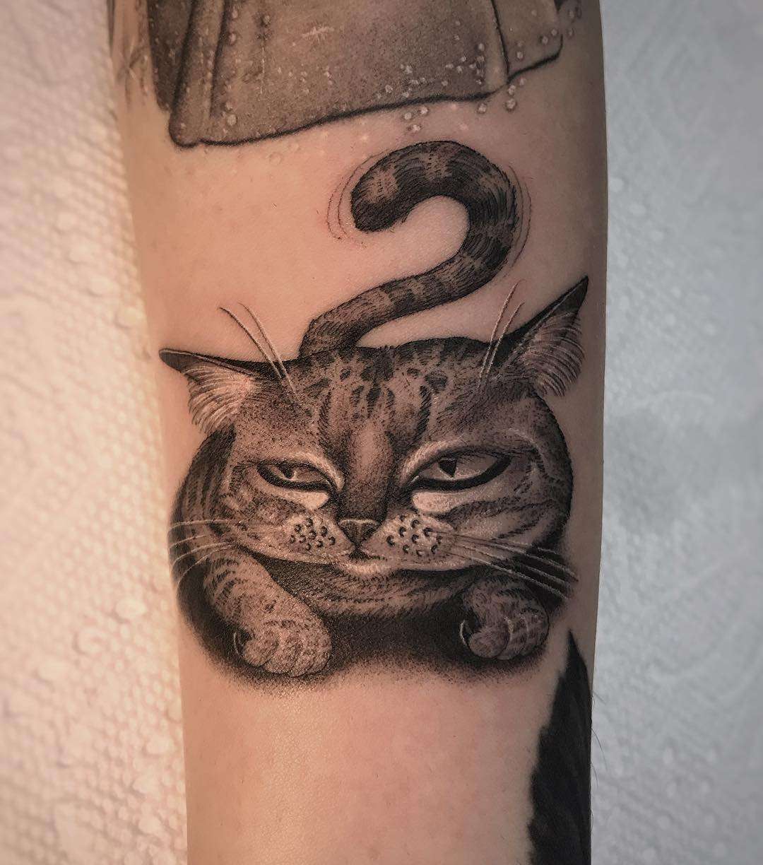 Tattoo artist Ben Grillo, authors style black&grey surrealistic realism tattoo | USA