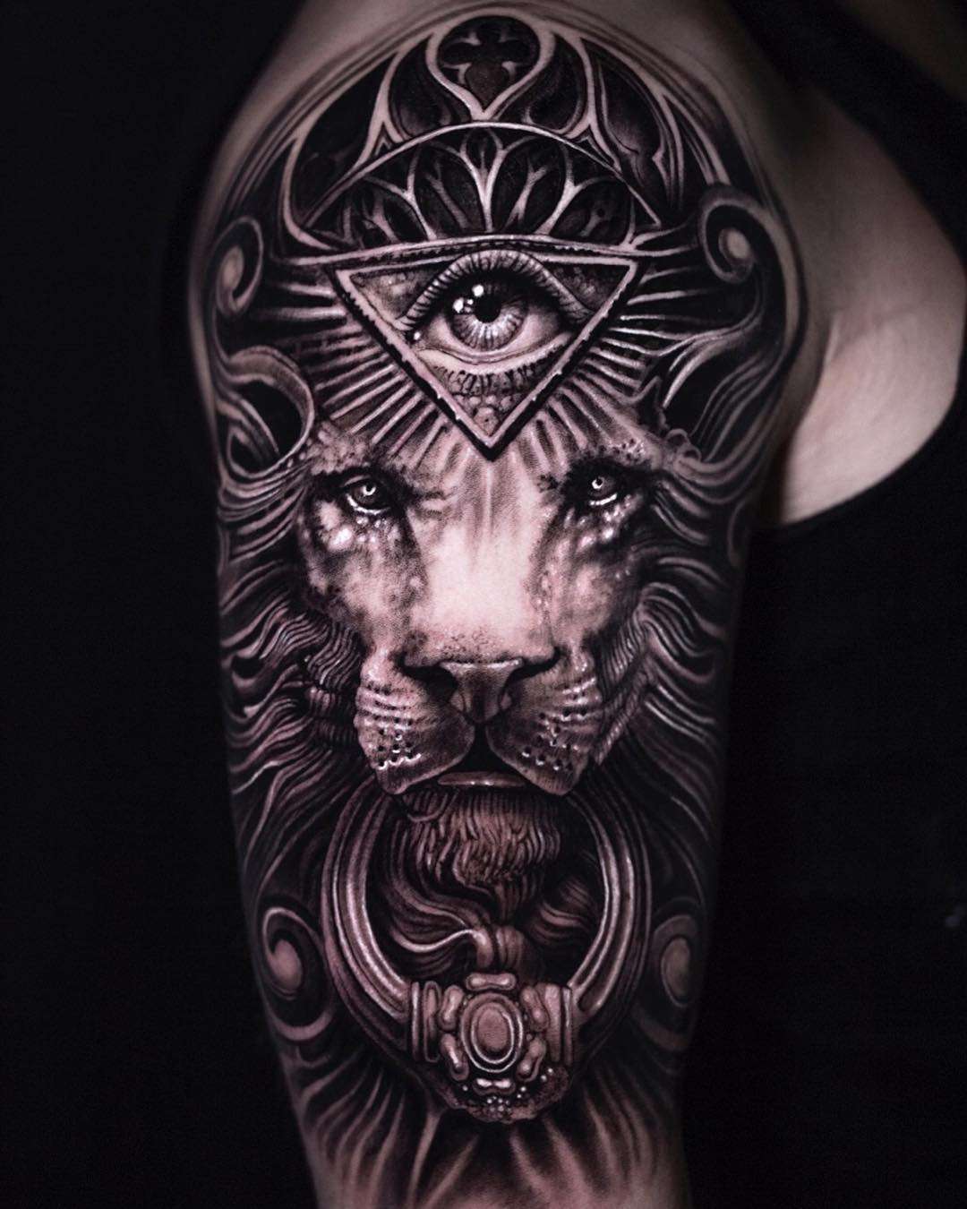 Tattoo artist Mumia, authors style black&grey portrait surrealistic realism tattoo | Denmark