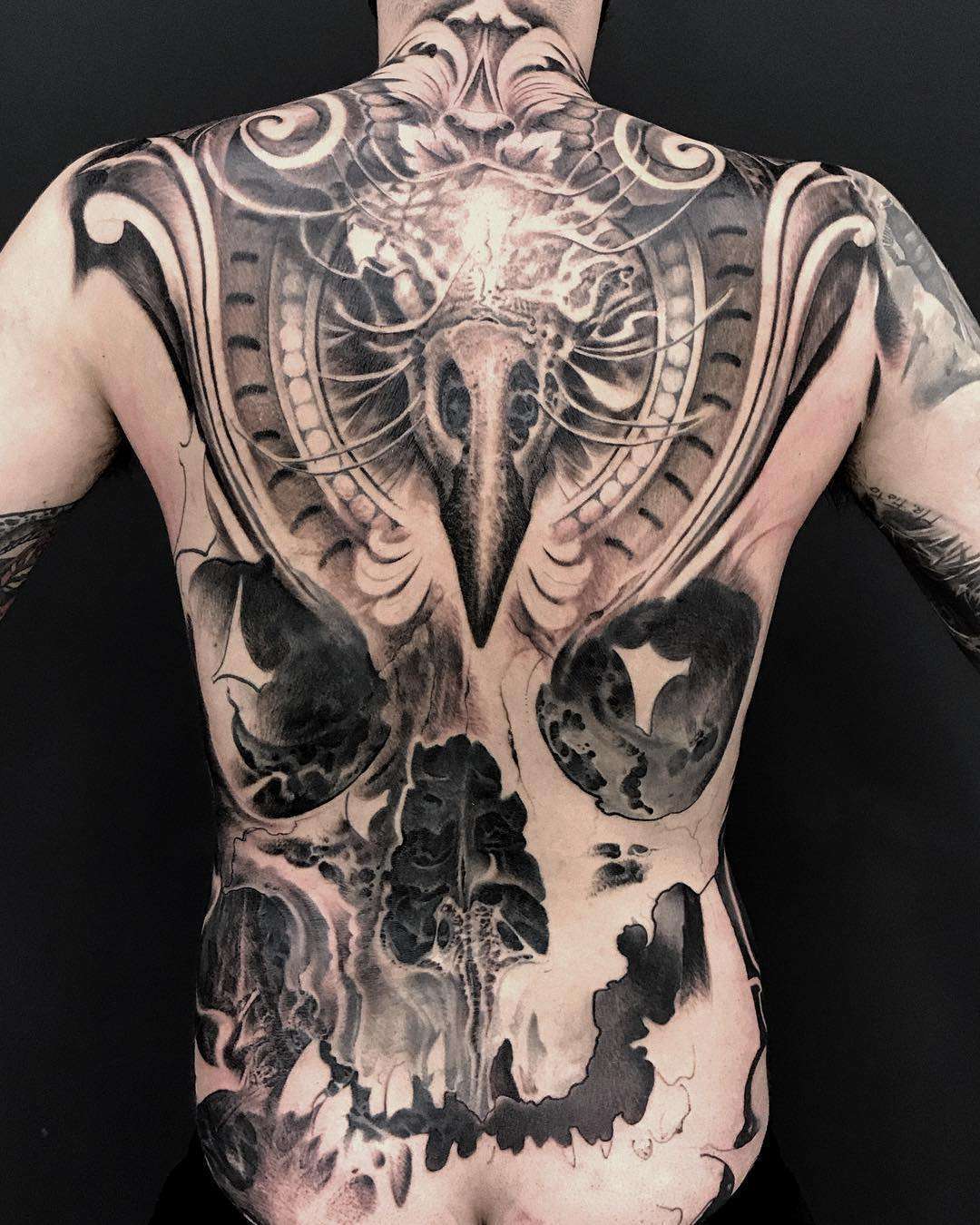 Tattoo artist Victor Portugal，作者风格黑白肖像写实、超现实主义 | 波兰