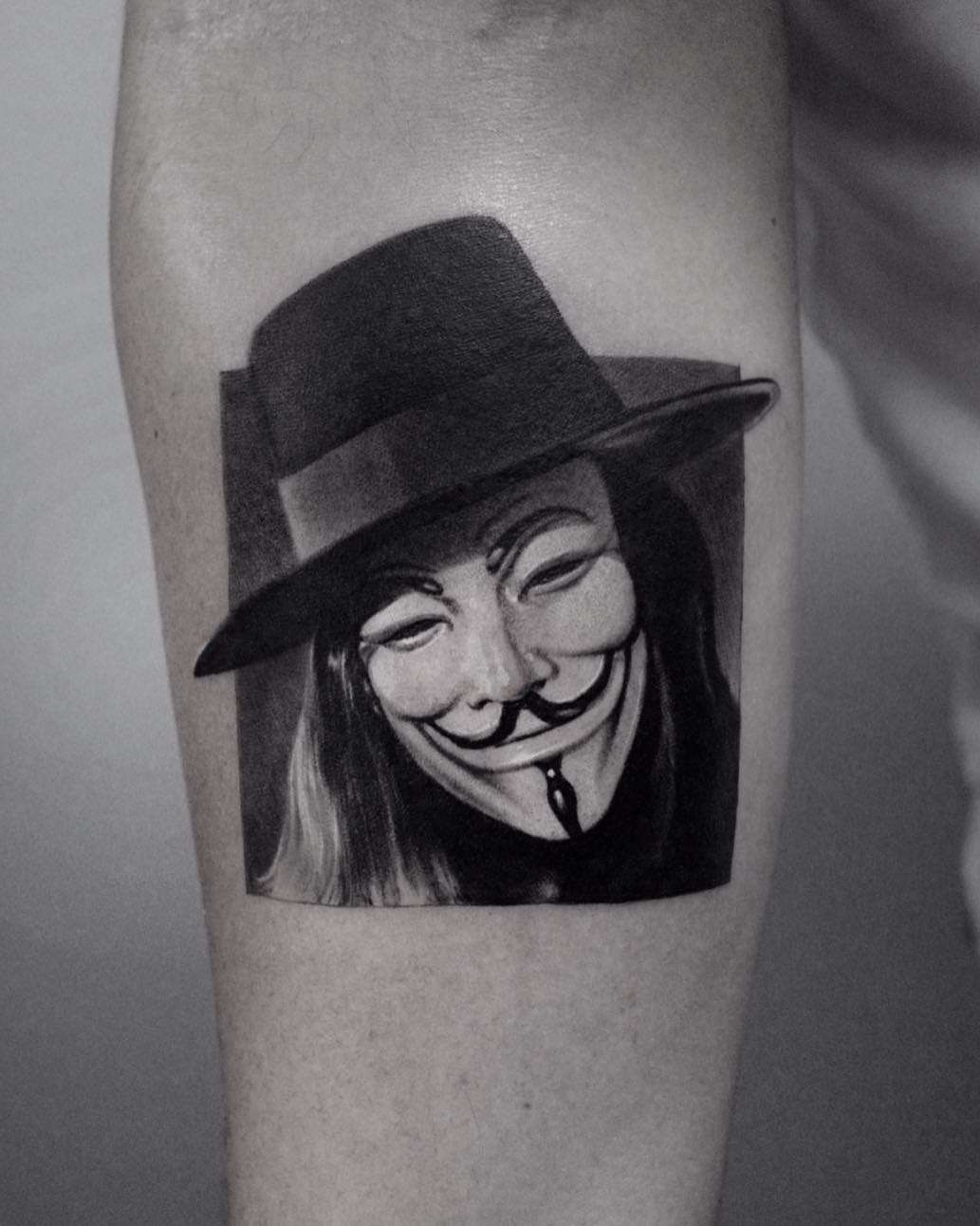 Tattoo artist Cold Gray, black&grey realistic tattoo | USA