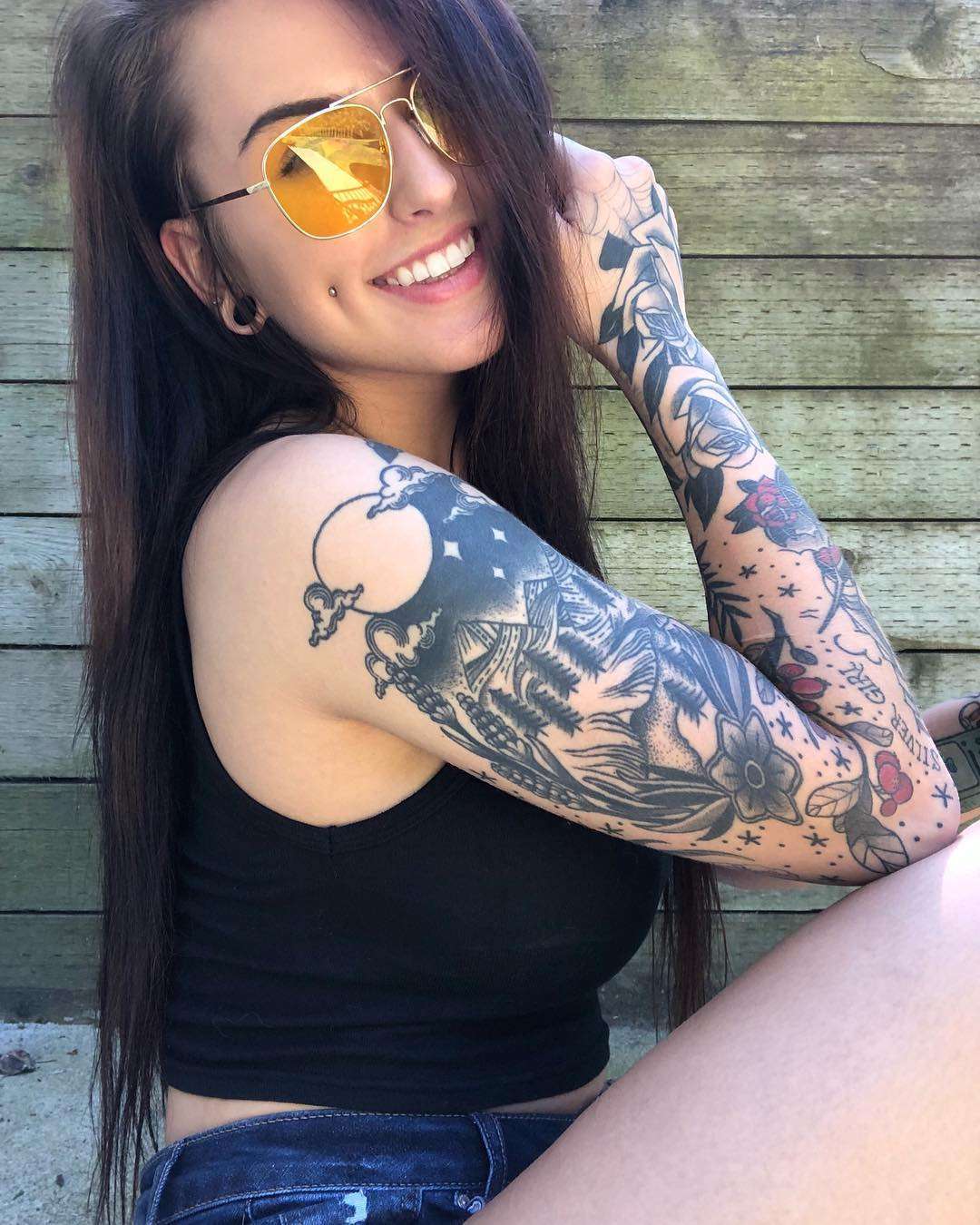 Tattooed model Octavia May, alternative photo model, suicide girl.
